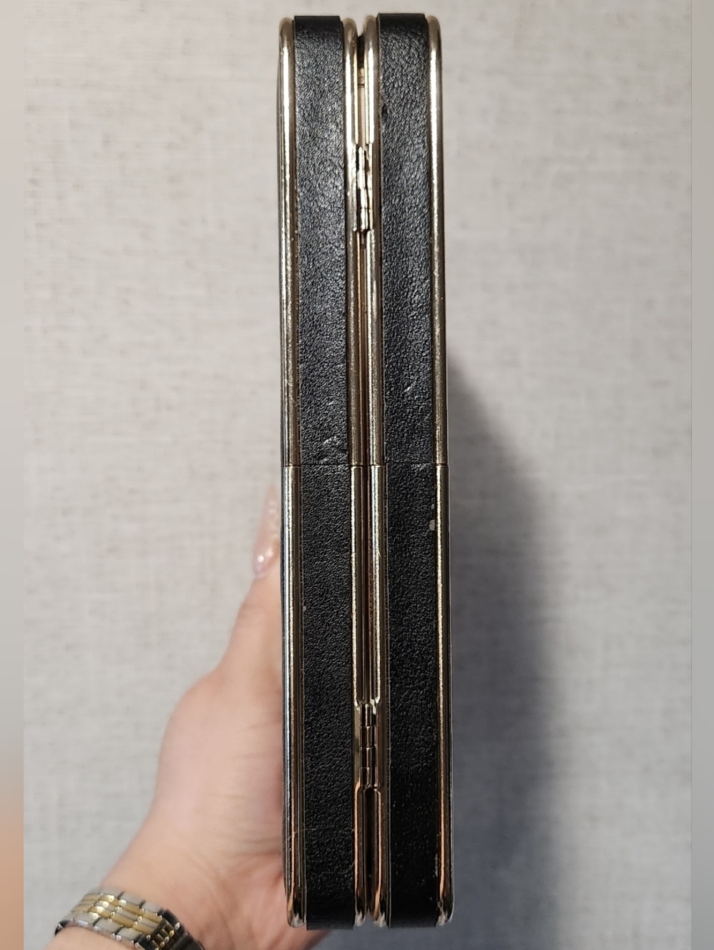Cara New York Black Geometric Textured Clutch Crossbody - Picture 10 of 14